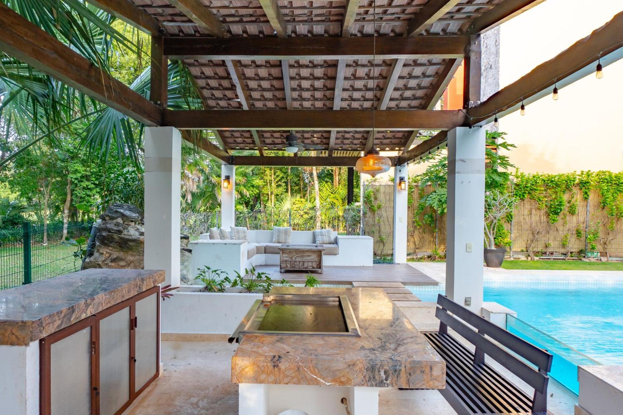 Uxmal * Playa del Carmen